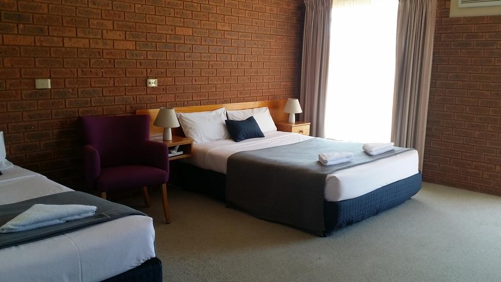 Bridge Motor Inn Tocumwal Eksteriør billede