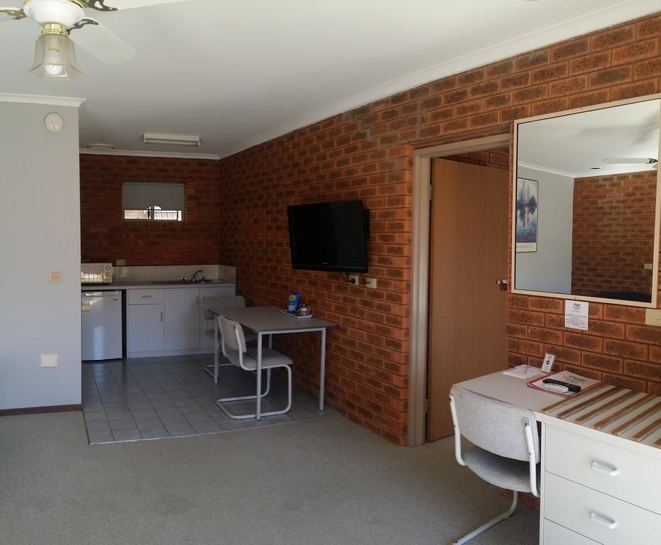 Bridge Motor Inn Tocumwal Eksteriør billede