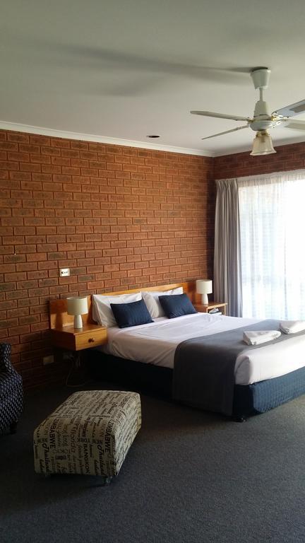 Bridge Motor Inn Tocumwal Eksteriør billede