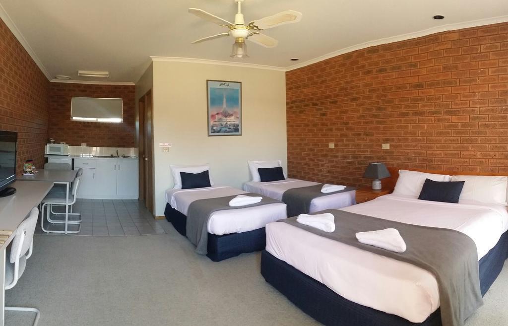 Bridge Motor Inn Tocumwal Eksteriør billede